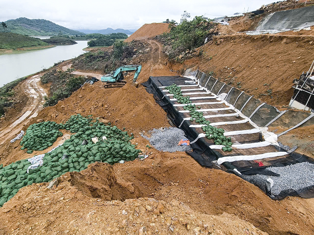Đầu tư xây dựng khu du lịch nghỉ dưỡng Quốc tế 5 sao Hồ Núi Cốc - Giai đoạn 1 - Thái Nguyên