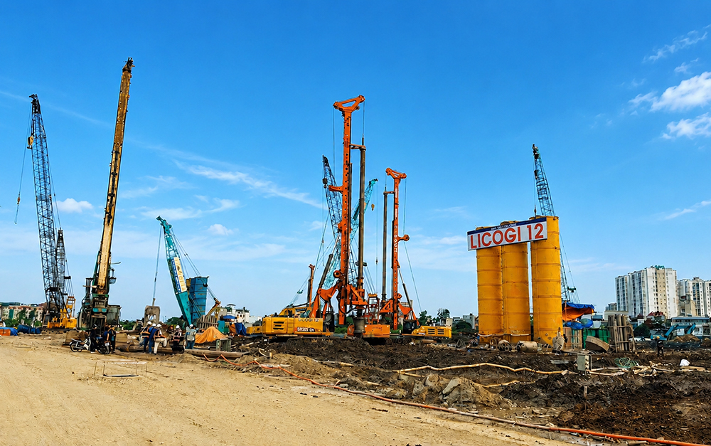 THI CÔNG CỌC KHOAN NHỒI TƯỜNG VÂY - KHU NHÀ Ở VĂN LA